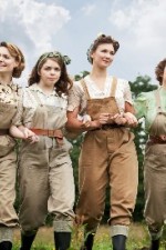 Watch Land Girls Wootly